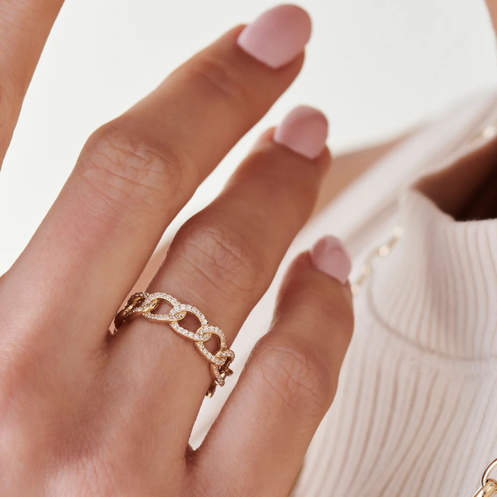 14k Curb Link Diamond Pave Ring - Image 3