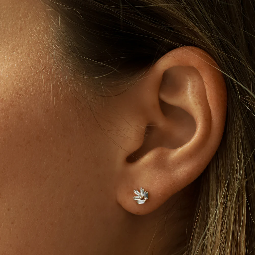 14k  Dainty Minimal Baguette Diamond Studs - Image 3