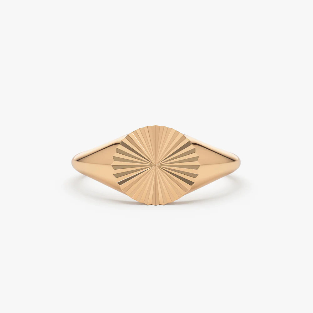 14k Gold Sun Signet Ring - Image 4