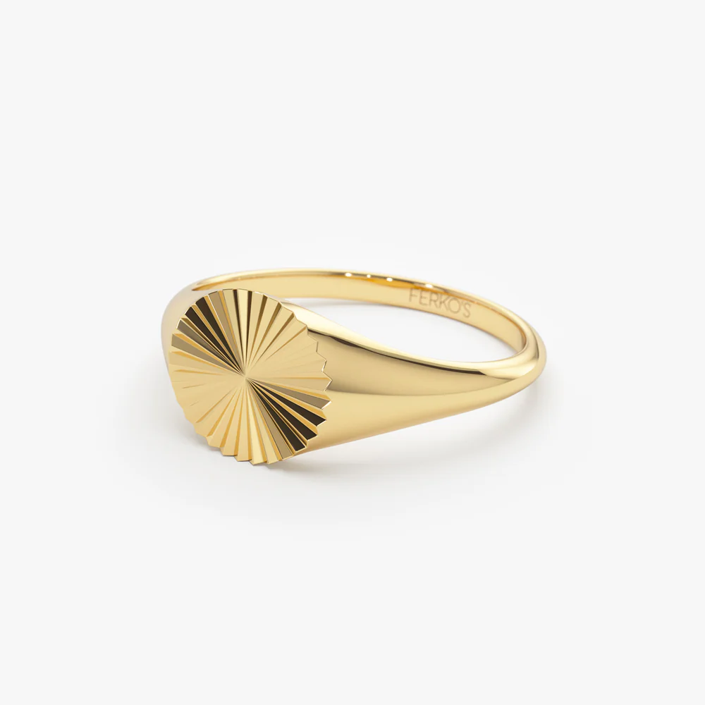 14k Gold Sun Signet Ring - Image 6